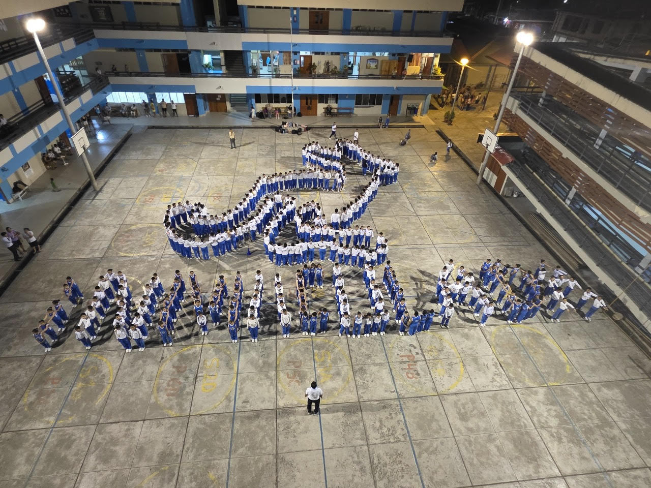Aula durante una competencia Binaria